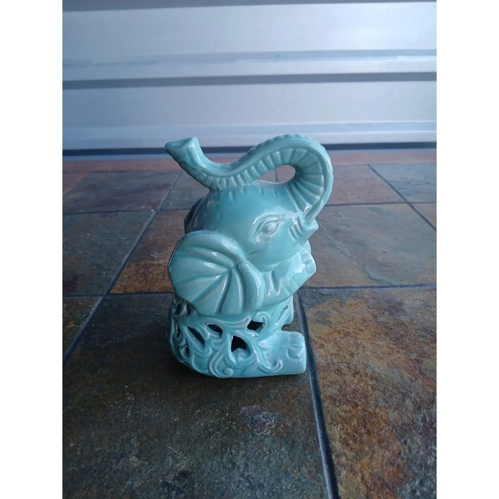 Vintage Turquoise Ceramic Elephant Potpourri Holder Sachet Pomander‎ Trunk Up